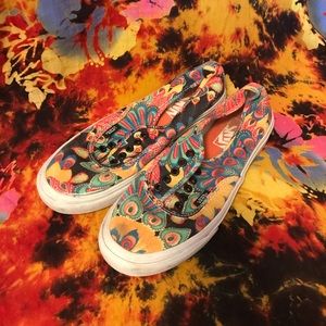 Vans sneakers size 7
